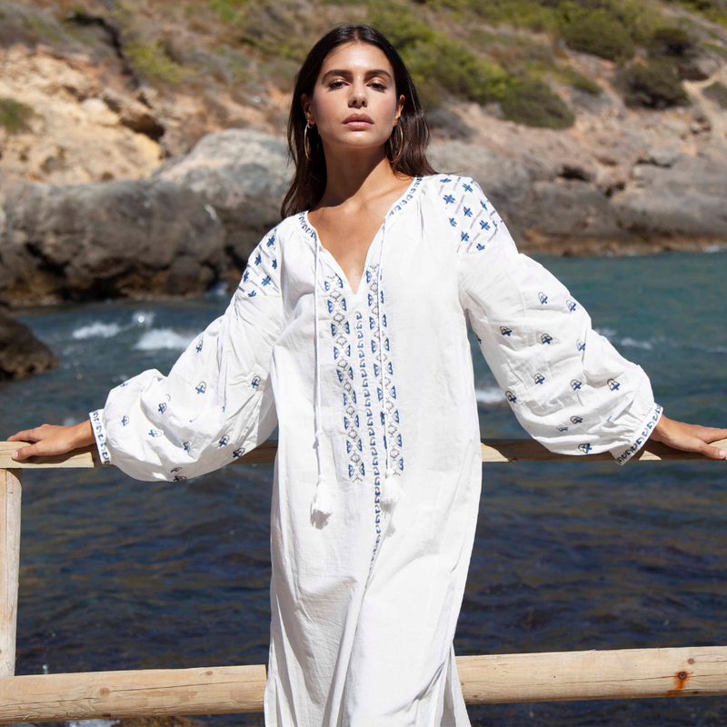 KAFTANS: A MUST-HAVE ESSENTIAL